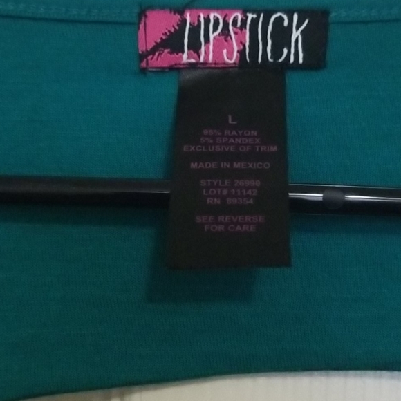 🌻LIPSTICK Gorgeous Blouse - Picture 3 of 5